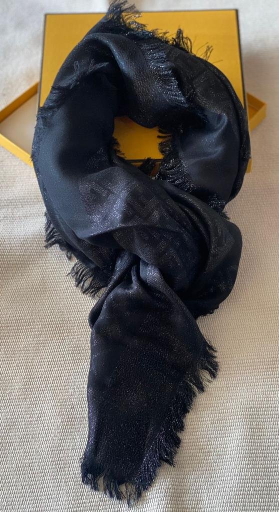 FENDI 140x140 CM