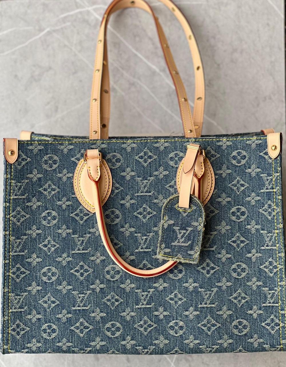 LOUIS VUITTON OnTheGo MM 36CM