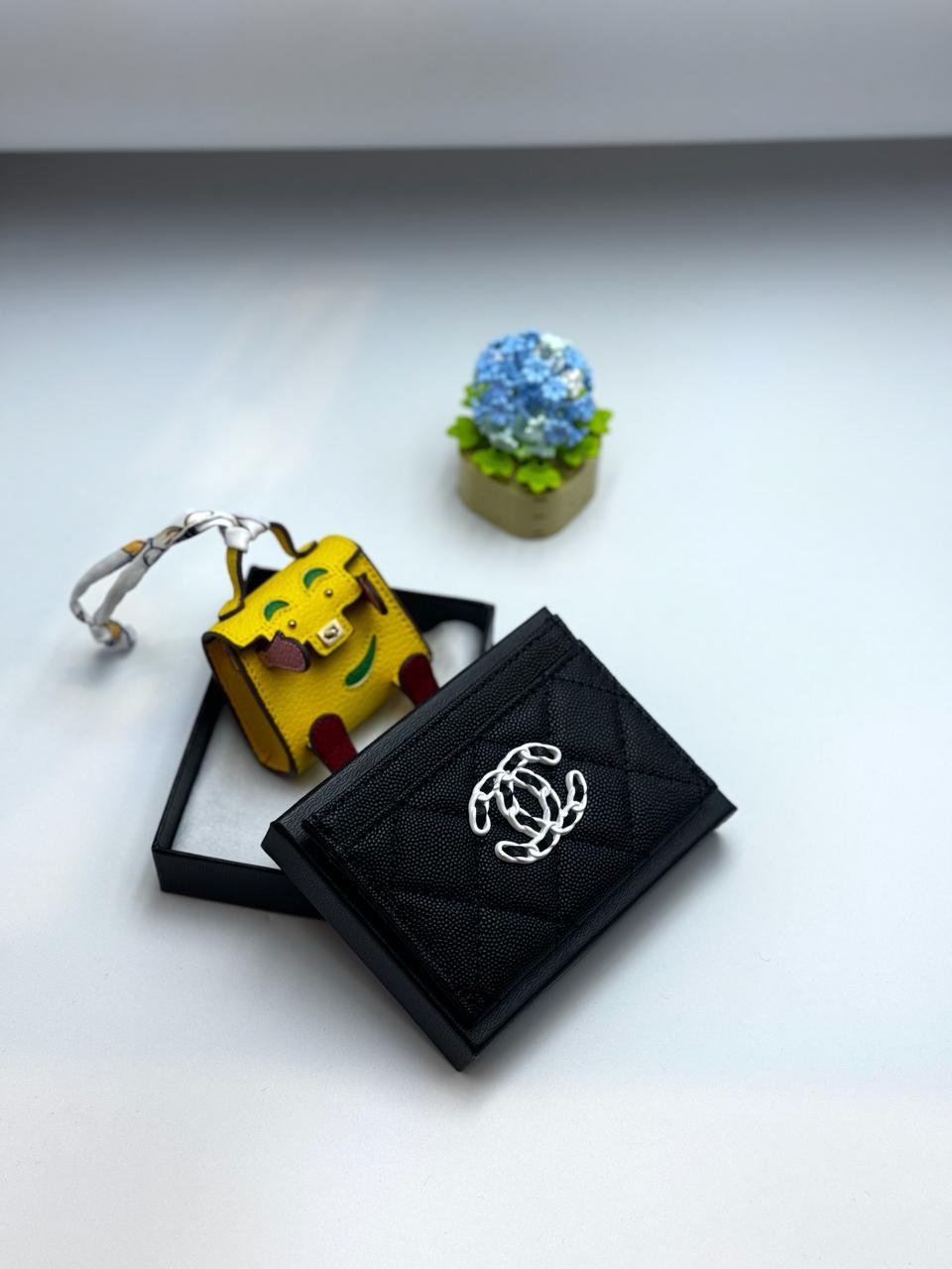 CHANEL CARD HOLDER