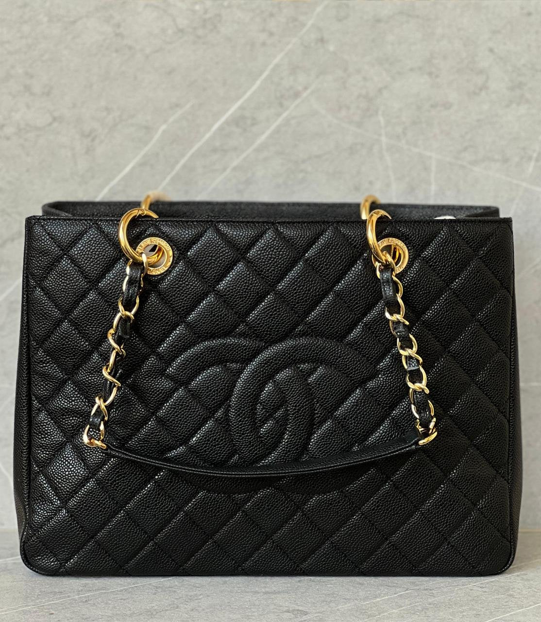CHANEL GRAND SHOPPER TOTE (GST) 35cm
