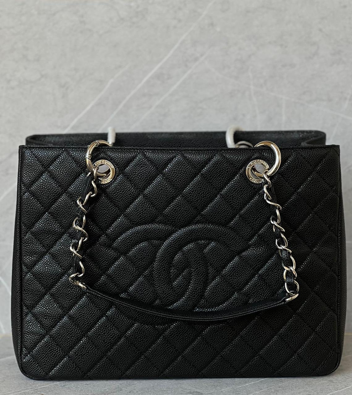CHANEL GRAND SHOPPER TOTE (GST) 35cm