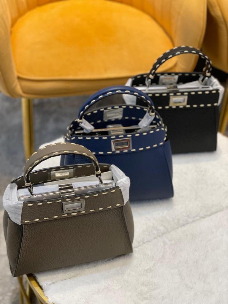 FENDI PEEKABOO 23 CM