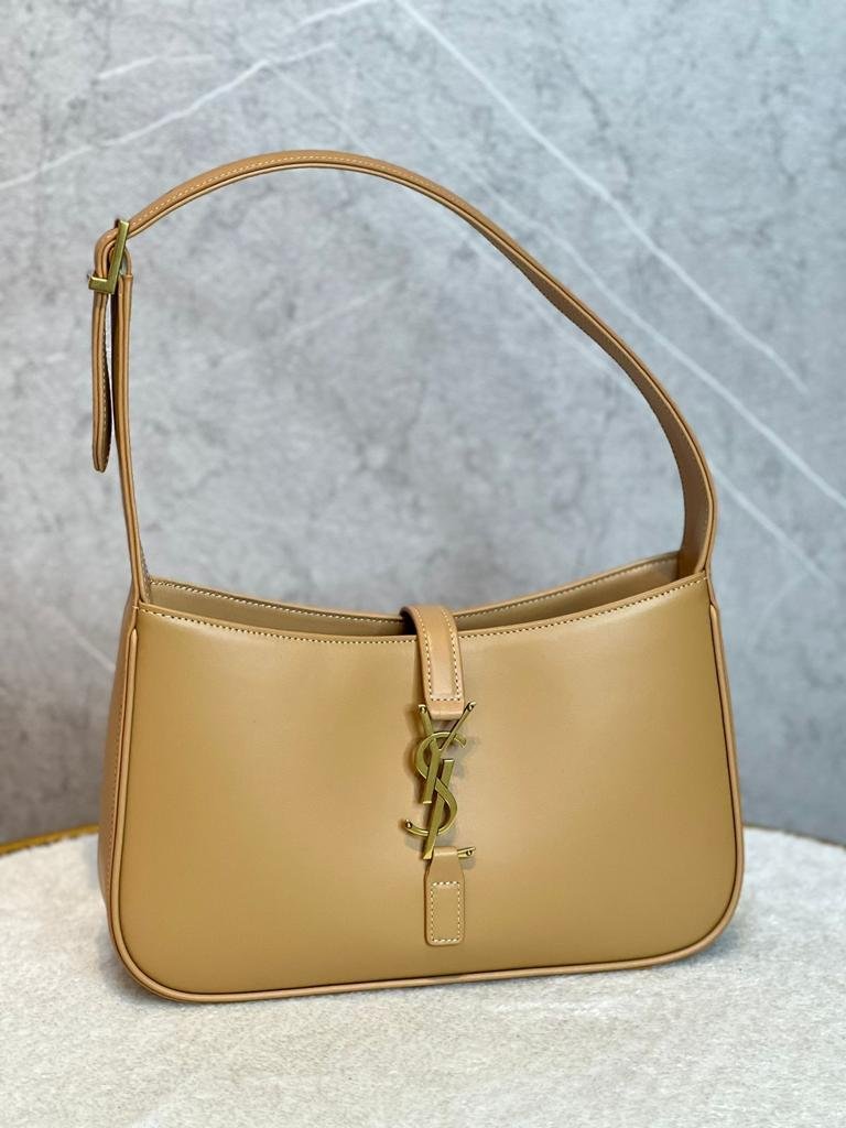 SAINT LAURENT HOBO SHOULDER BAG