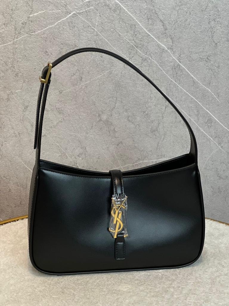 SAINT LAURENT HOBO SHOULDER BAG