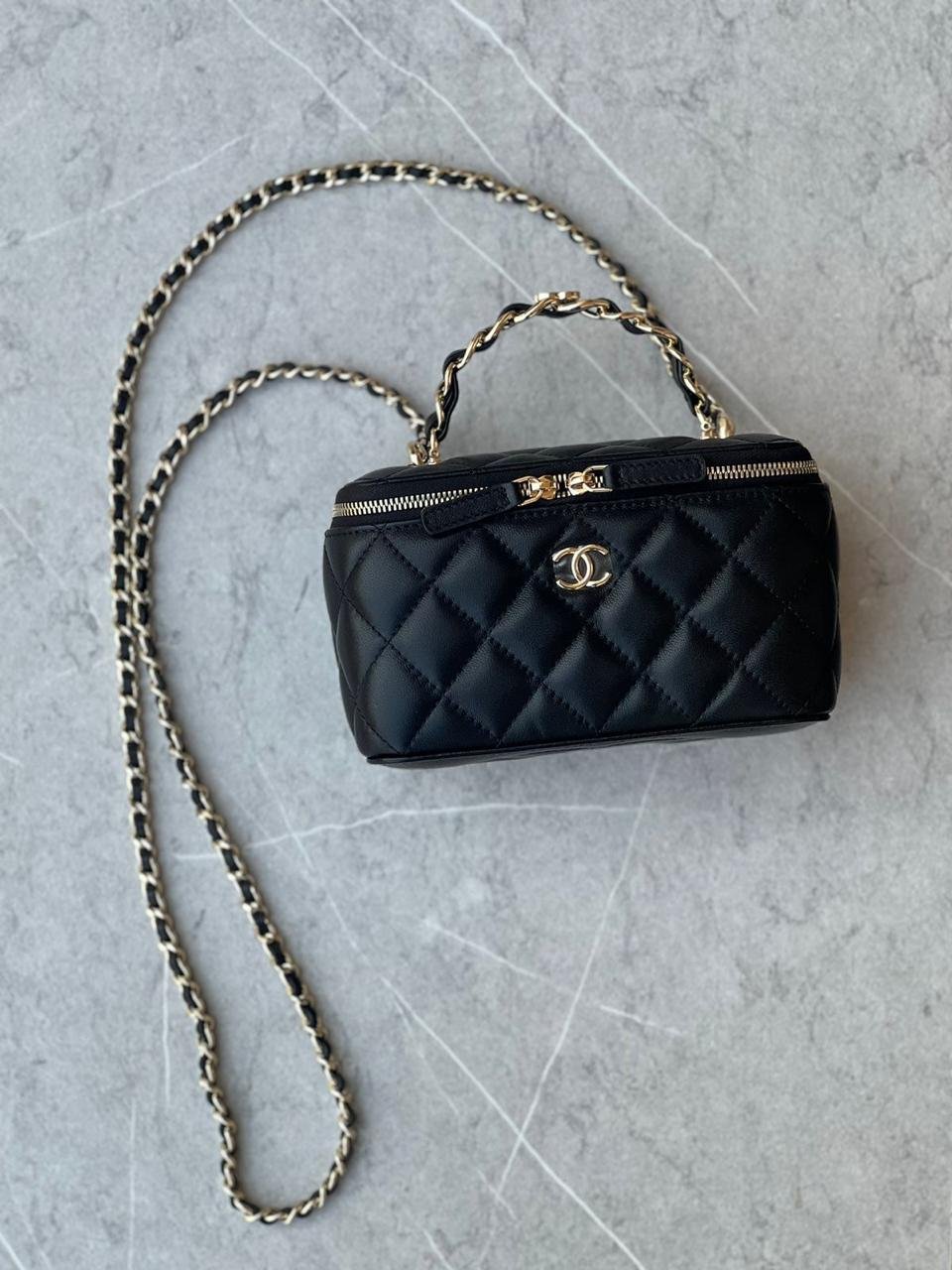 CHANEL VANITY