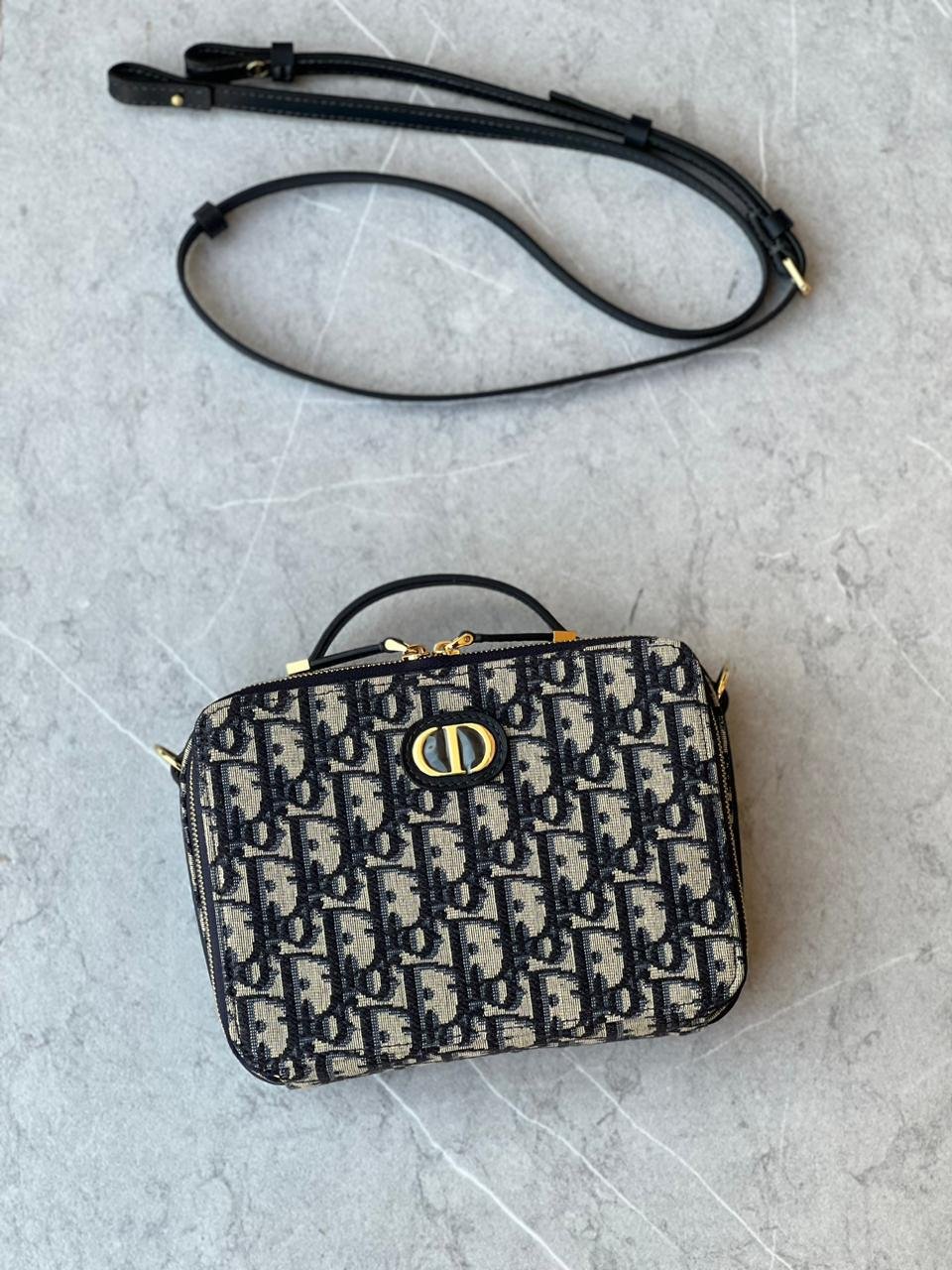 DIOR MONTAIGNE BOX BAG 19 CM