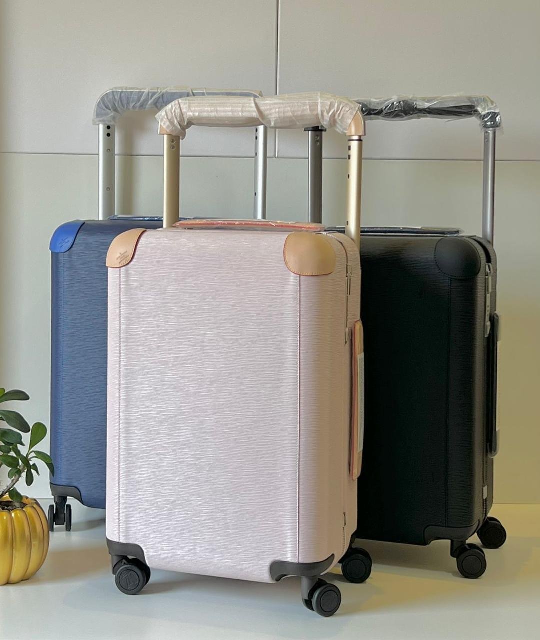 LOUIS VUITTON TROLLEY – CABIN SIZE