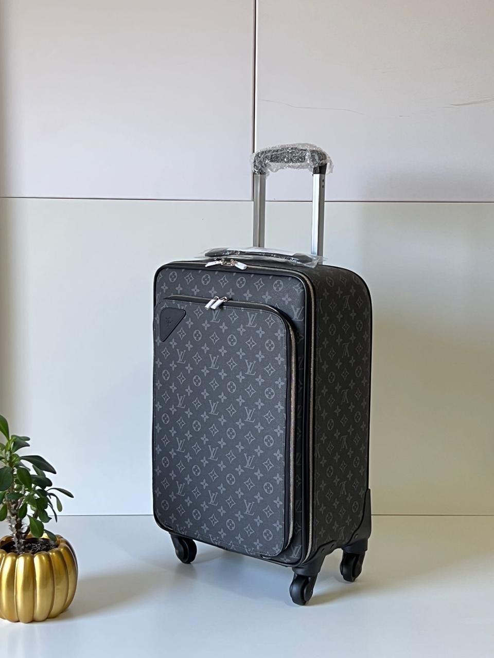 LOUIS VUITTON TROLLEY – CABIN SIZE