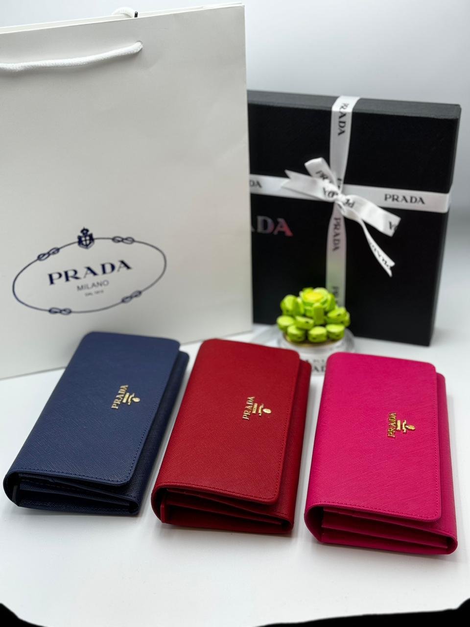 PRADA WALLET