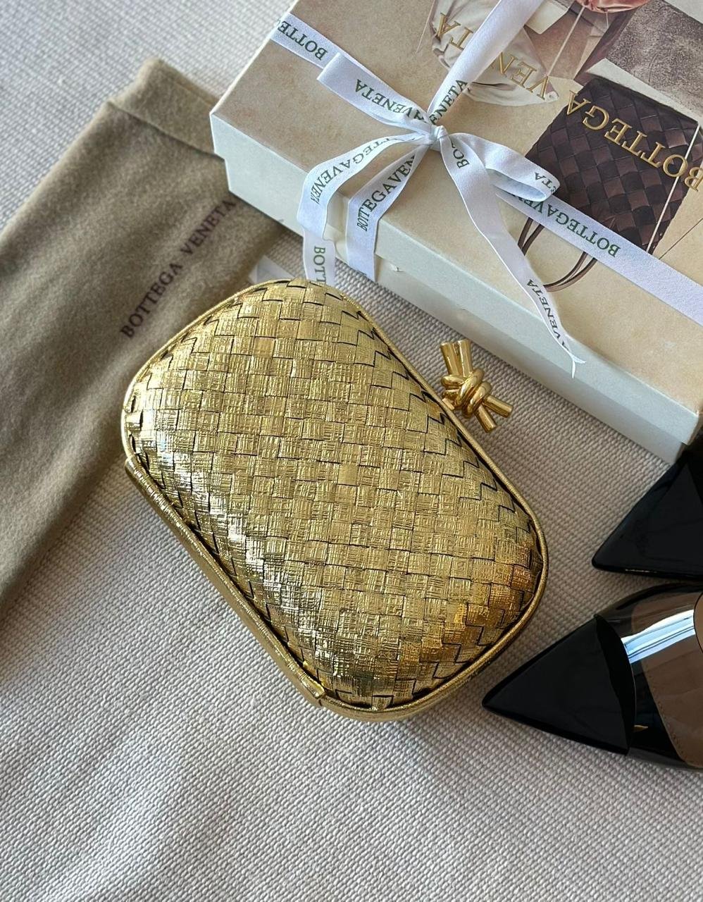 BOTTEGA CLUTCH - 19CM
