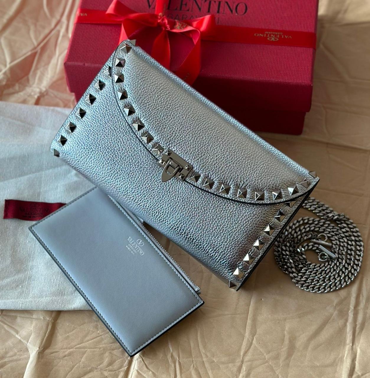 VALENTINO ROCKSTUD - 21CM