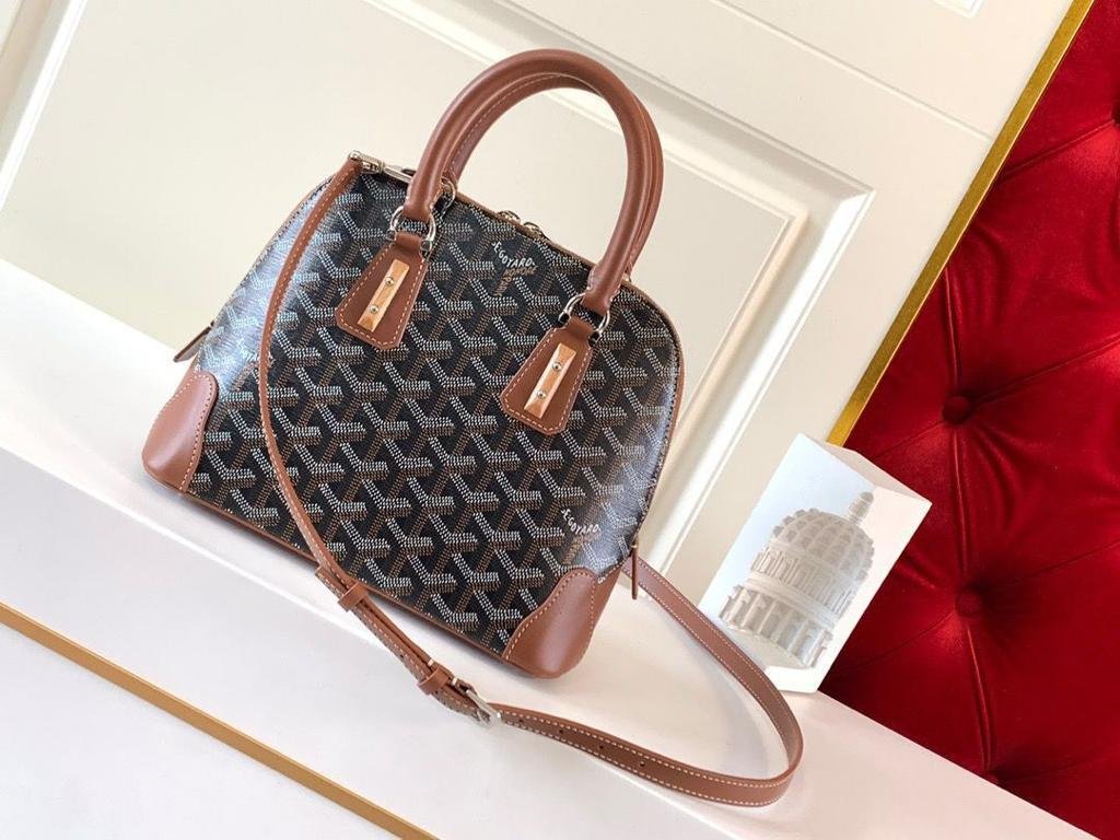 GOYARD BAG