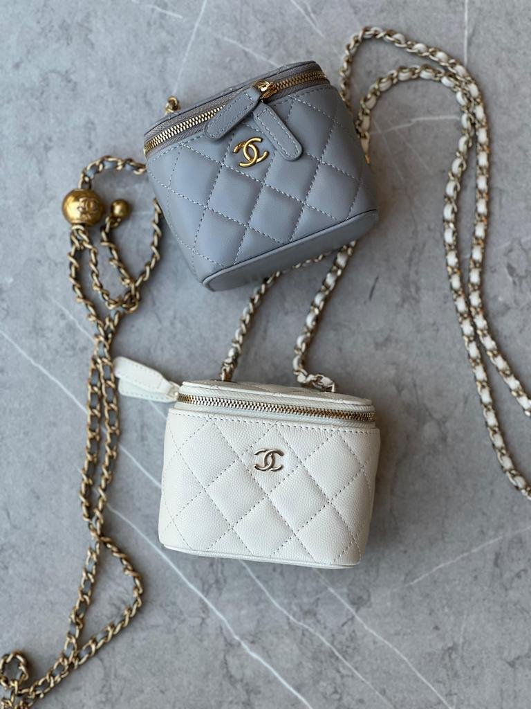 CHANEL VANITY BAG