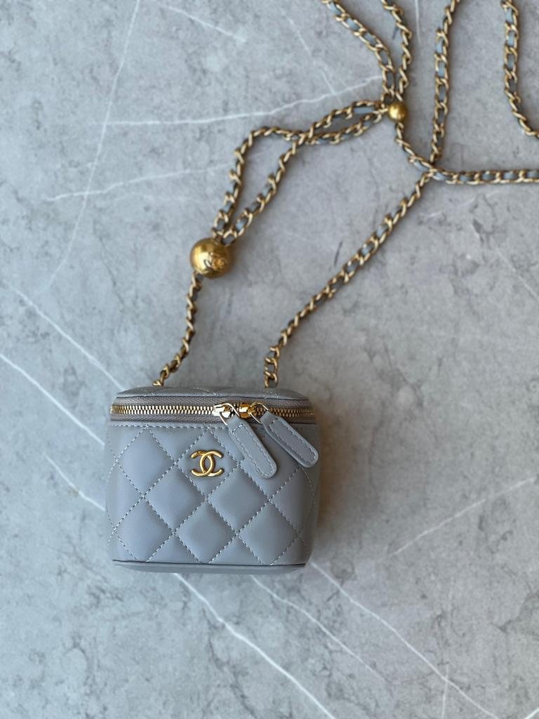 CHANEL VANITY BAG