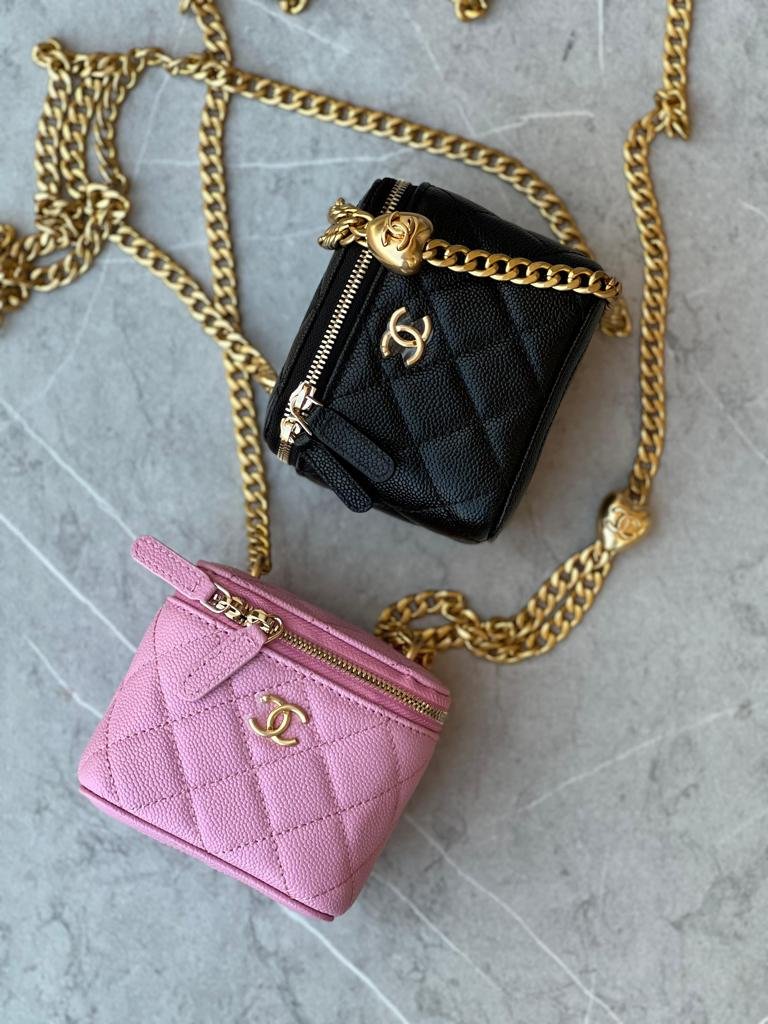 CHANEL VANITY BAG