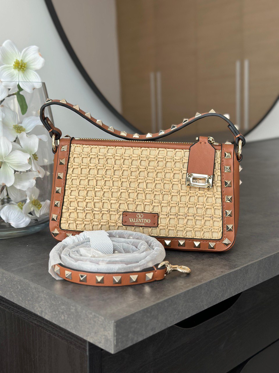 VALENTINO