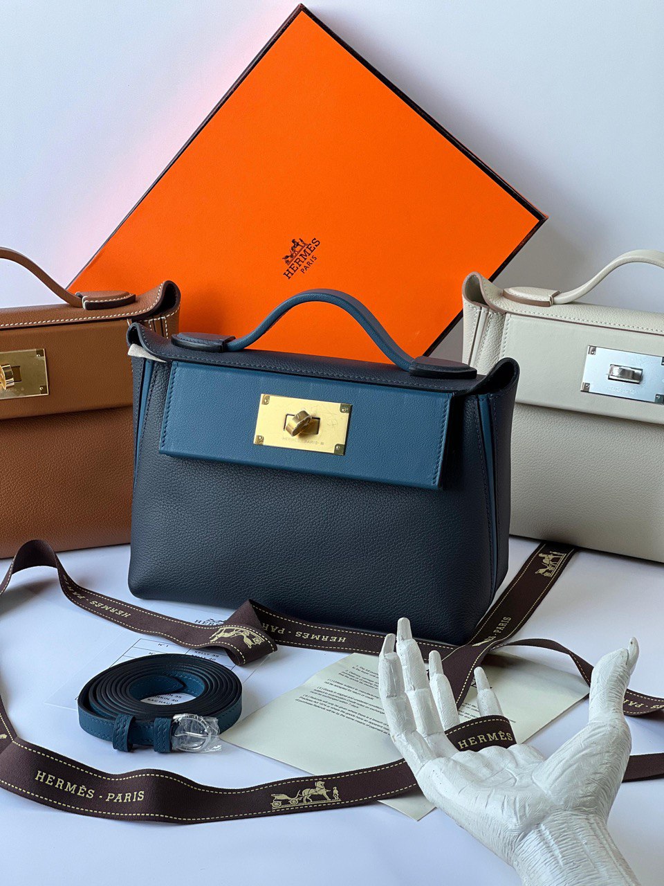 Hermes 24/24