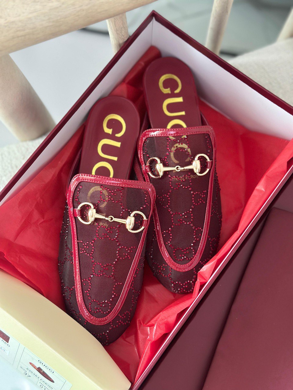 GUCCI