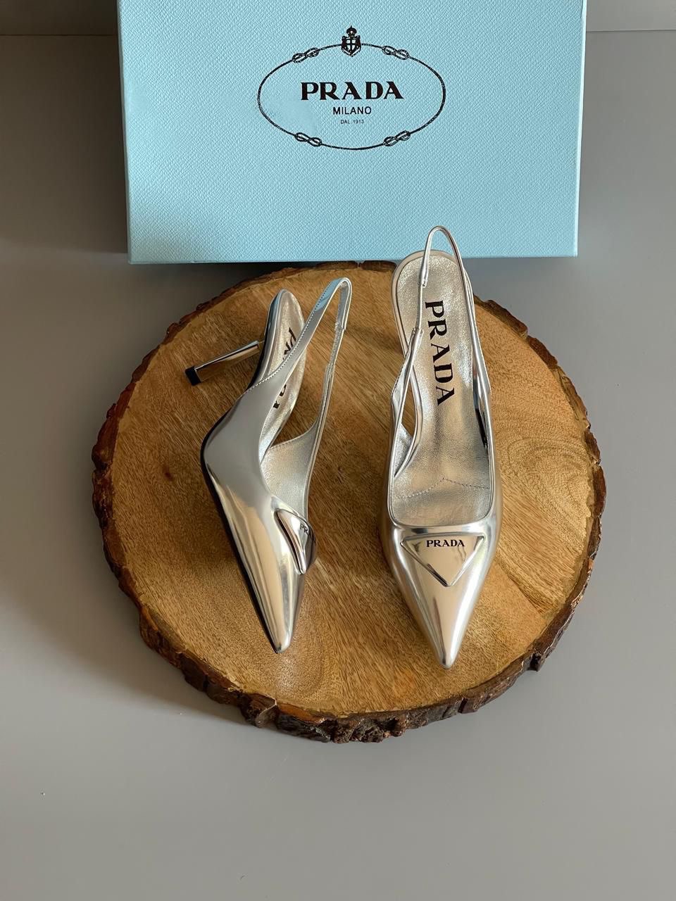 PRADA