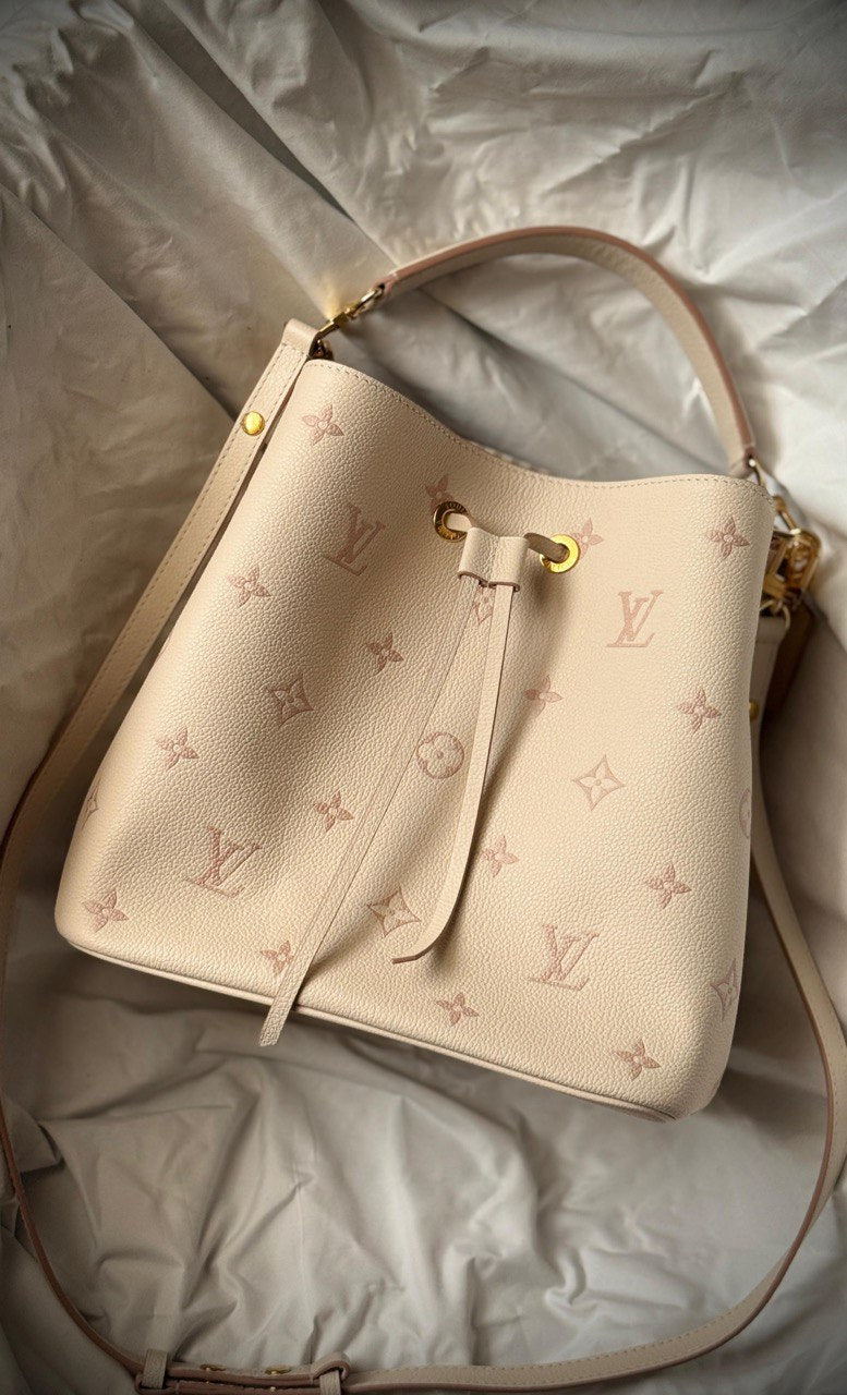 LV BAG