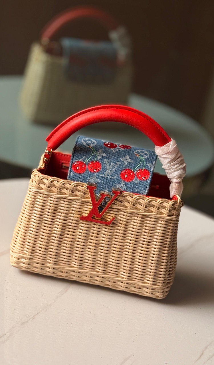 LV BAG