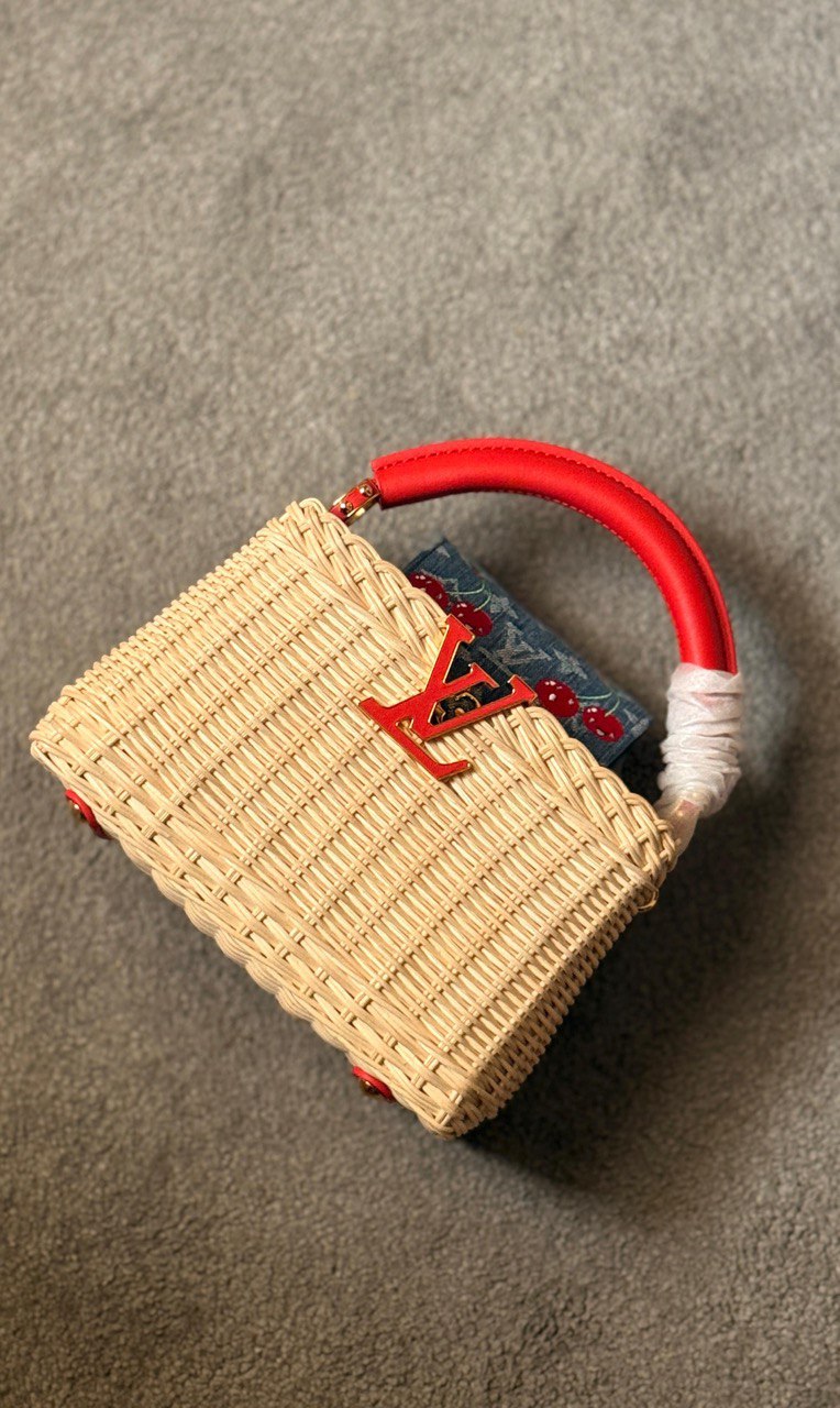 LV BAG