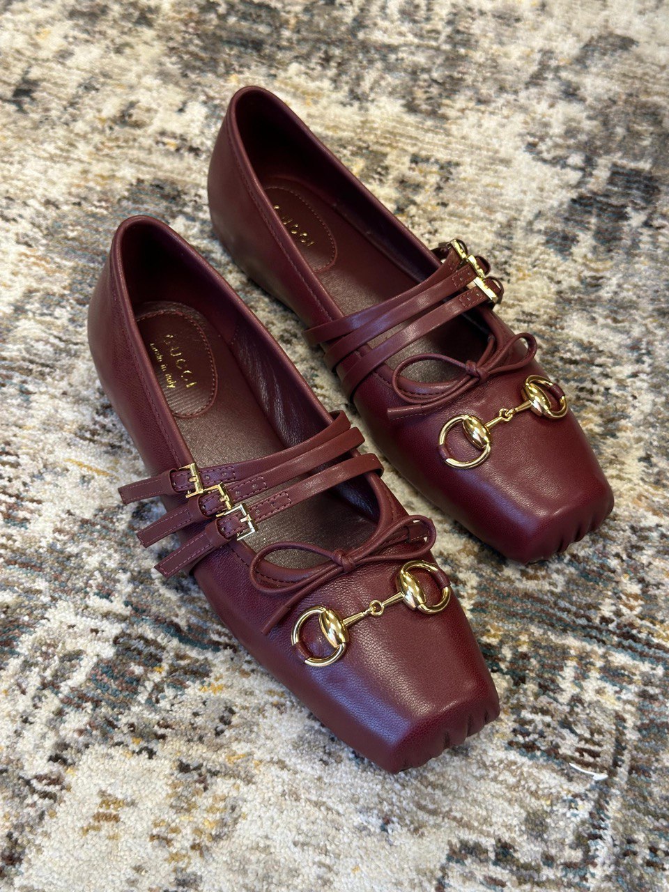 GUCCI