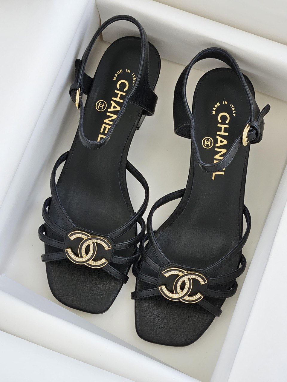 CHANEL