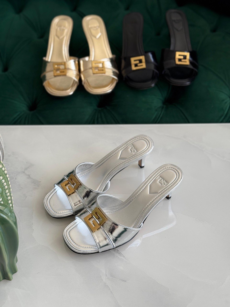 AQUAZZURA