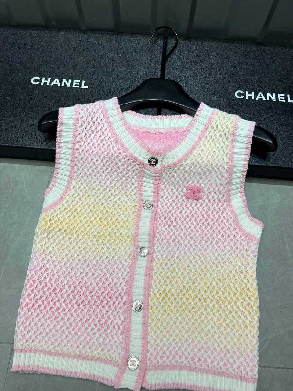 CHANEL