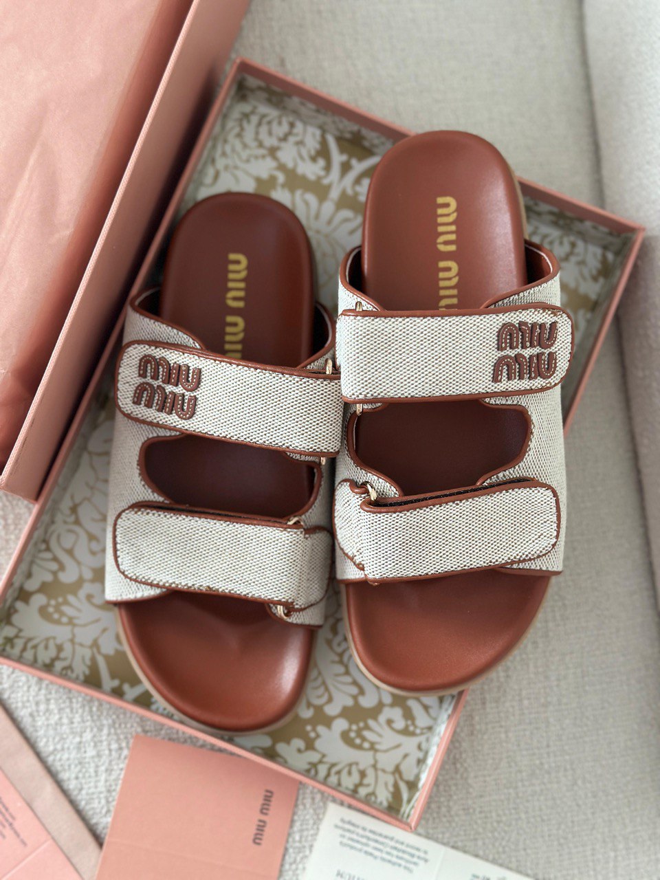 MIU MIU