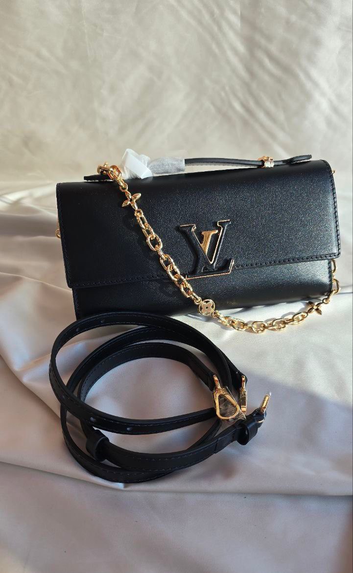 LV