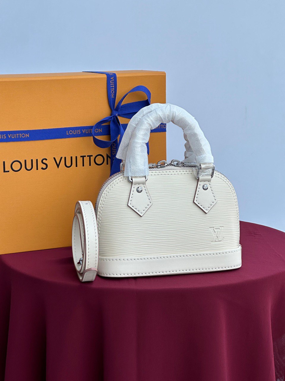 LV