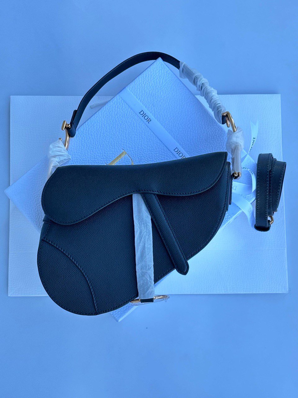 DIOR