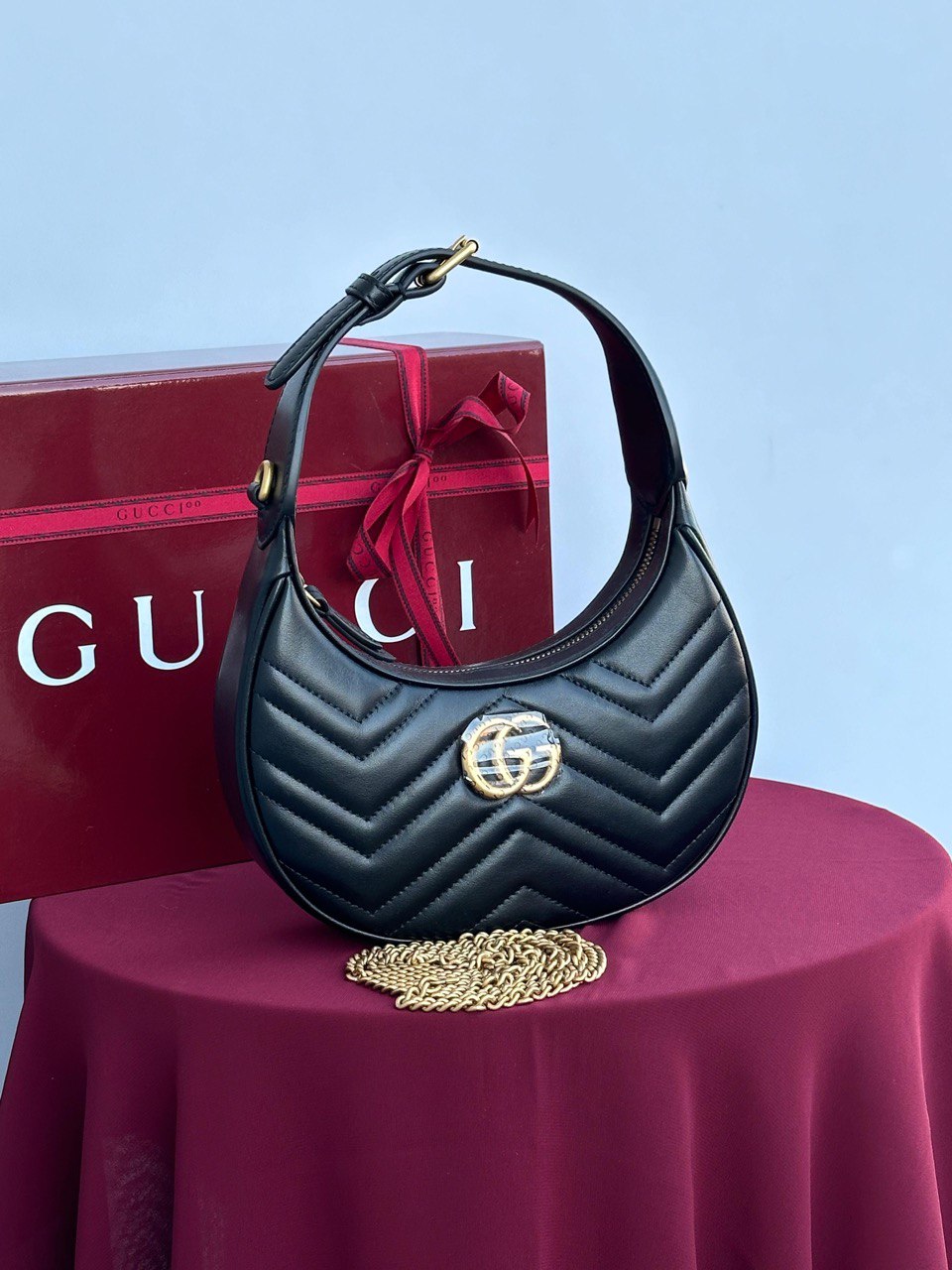 GUCCI