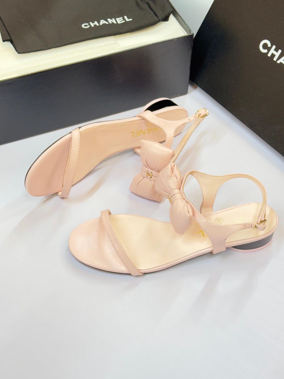 CHANEL