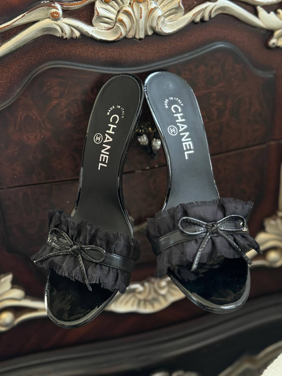 CHANEL