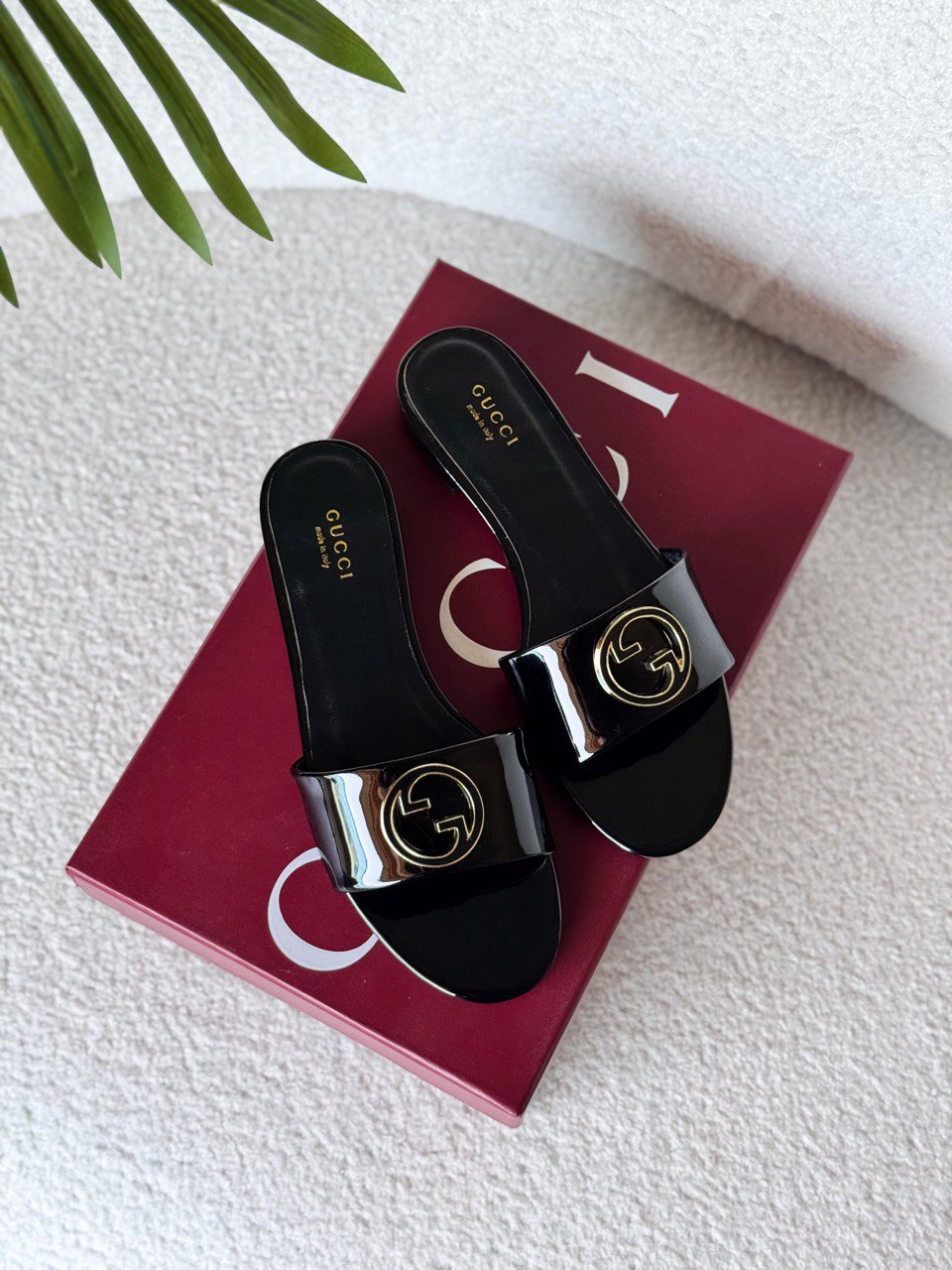 GUCCI