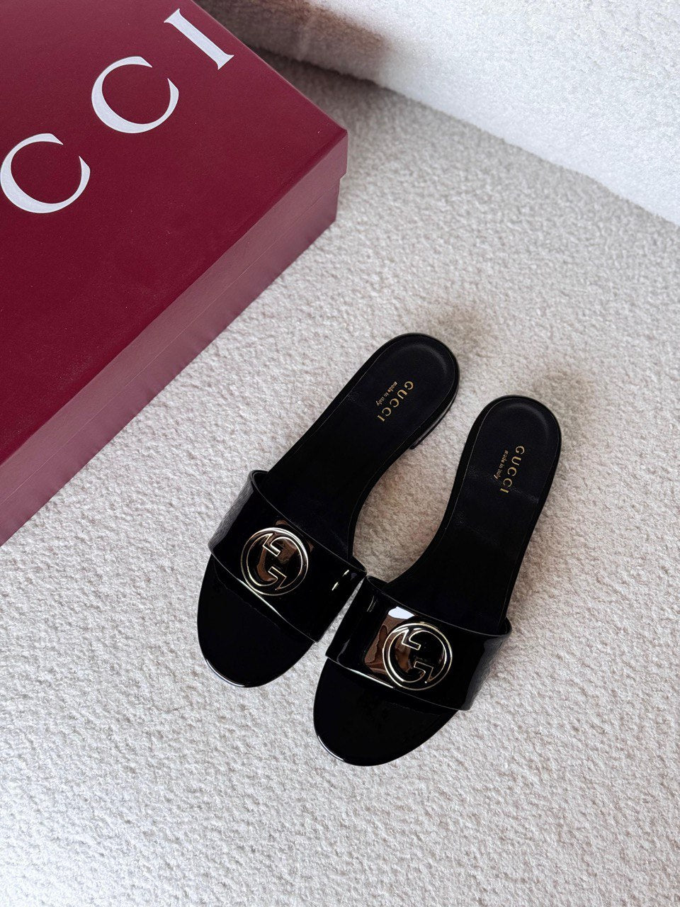 GUCCI