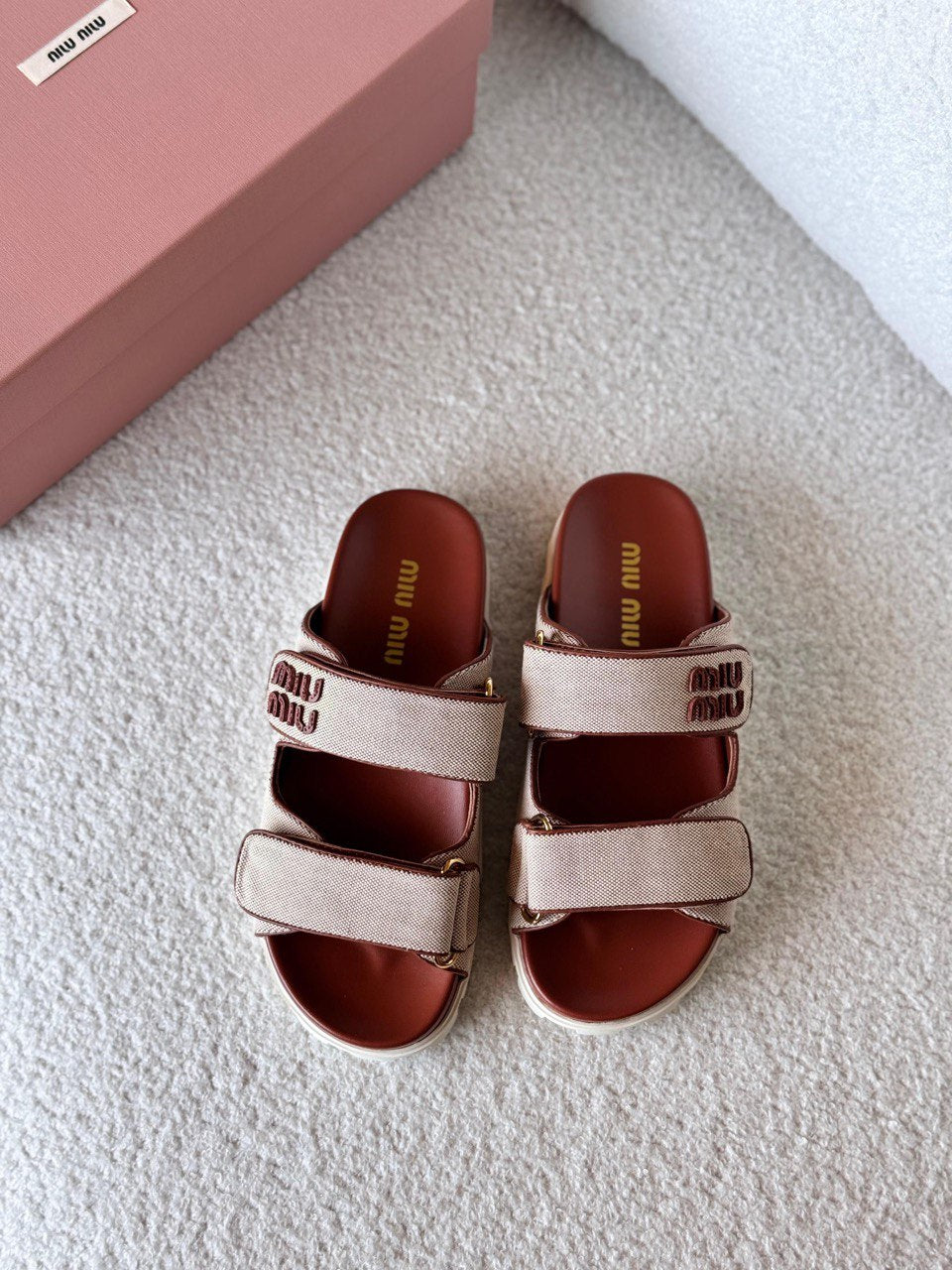 MIU MIU