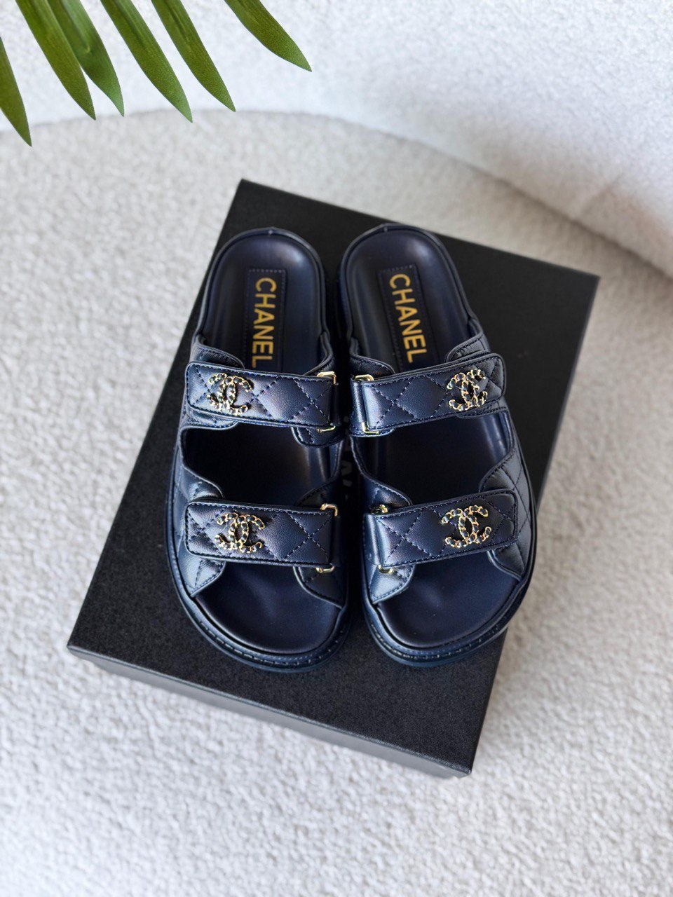 CHANEL