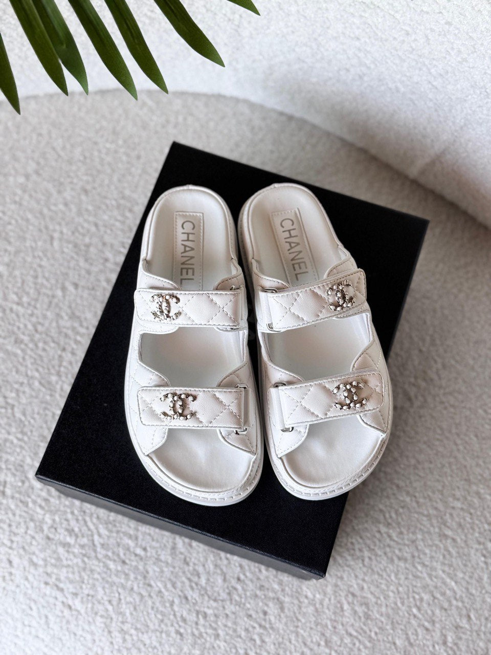 CHANEL