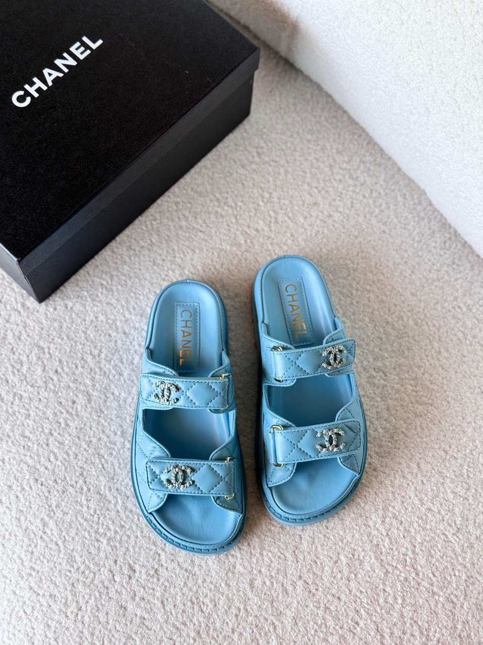 CHANEL