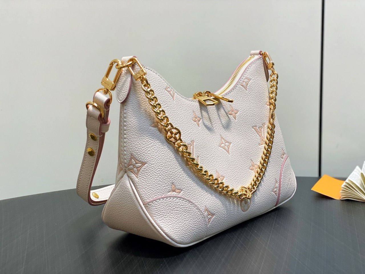 LV