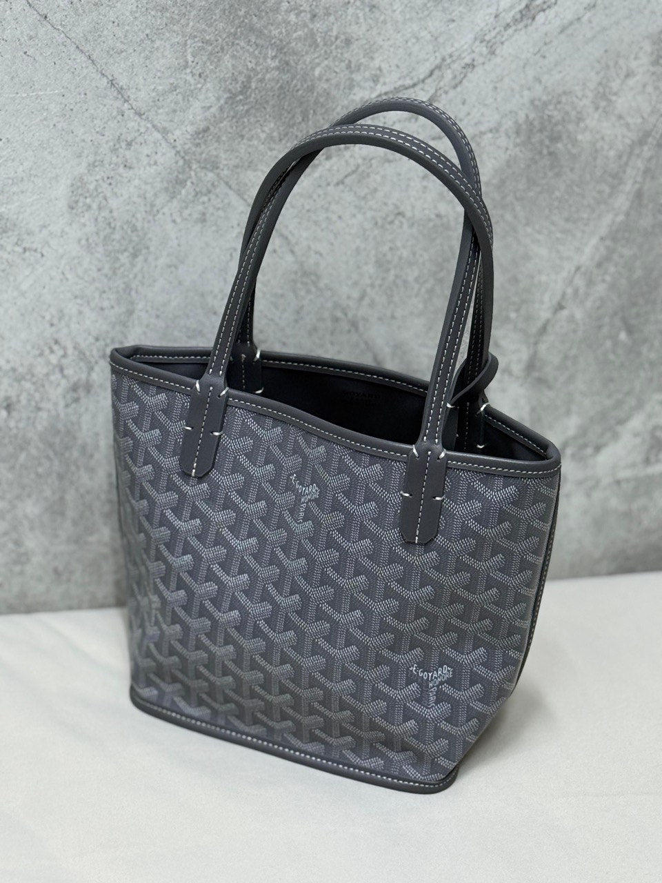 GOYARD