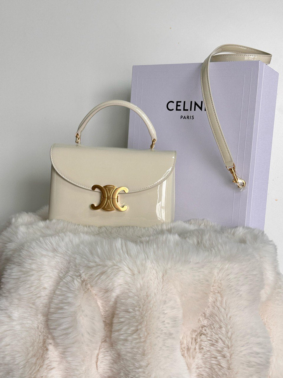 CELINE