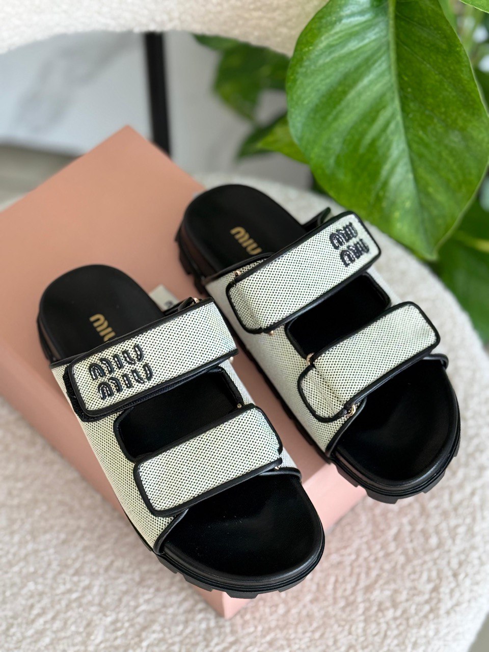 MIU MIU