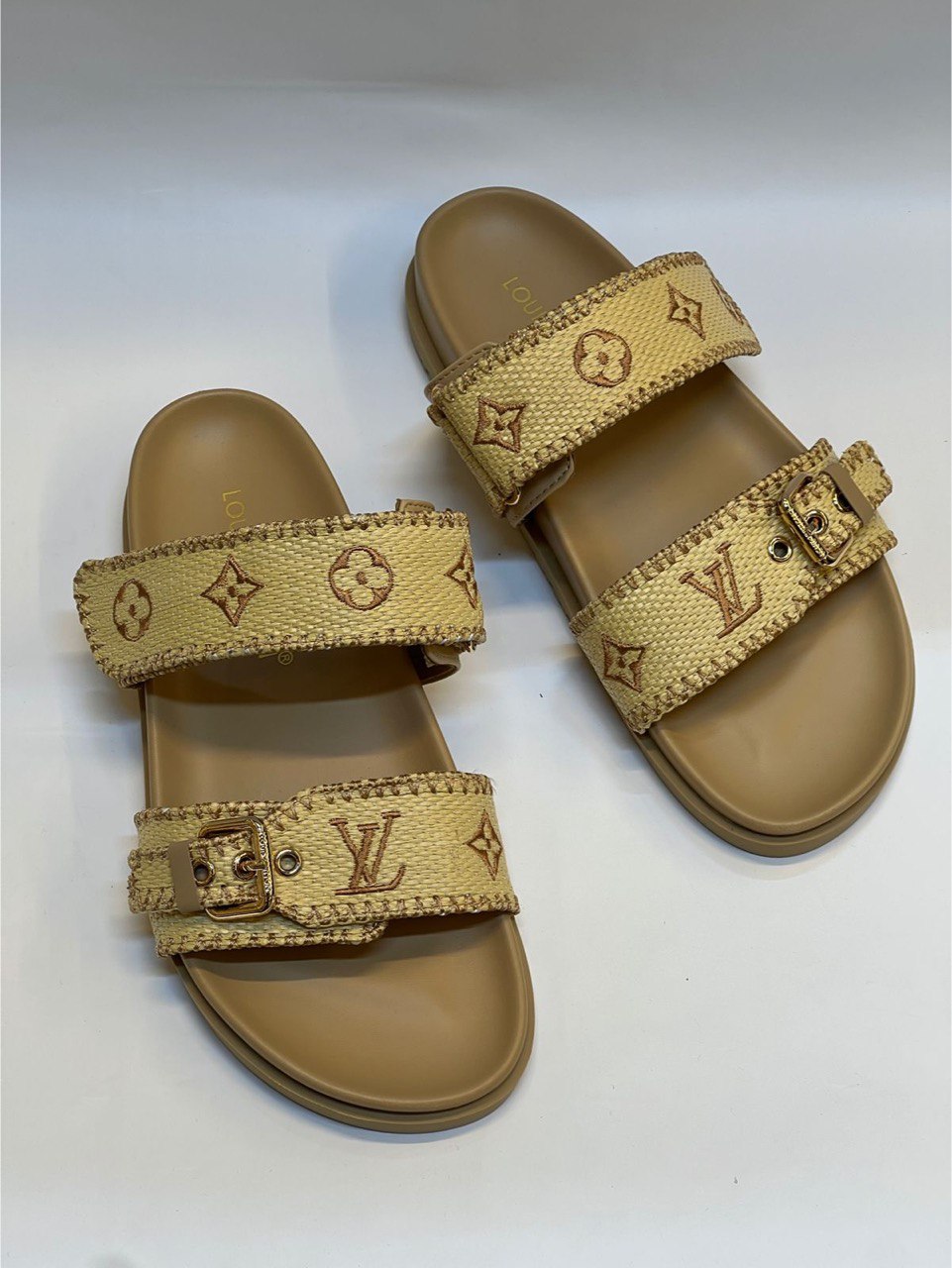 LV