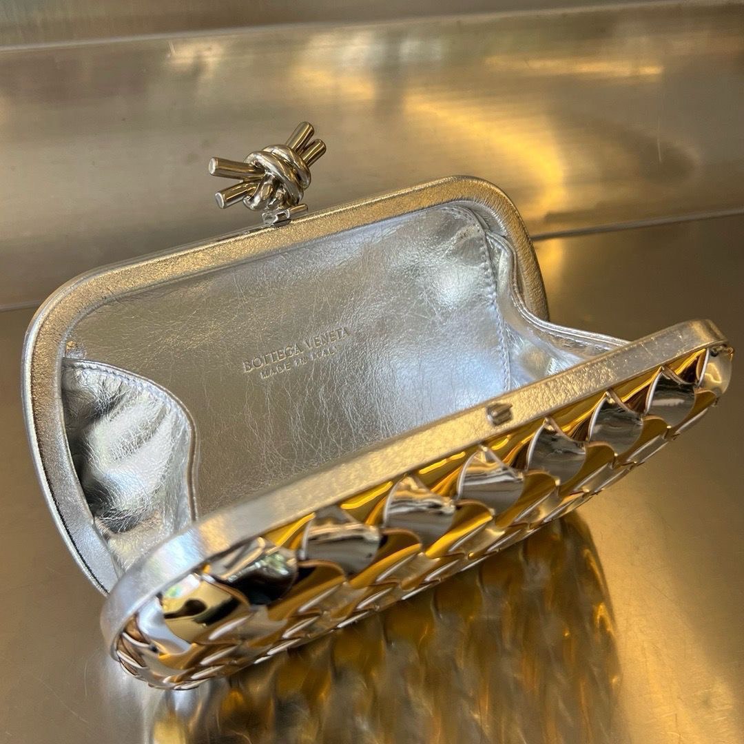 BOTTEGA VENETA