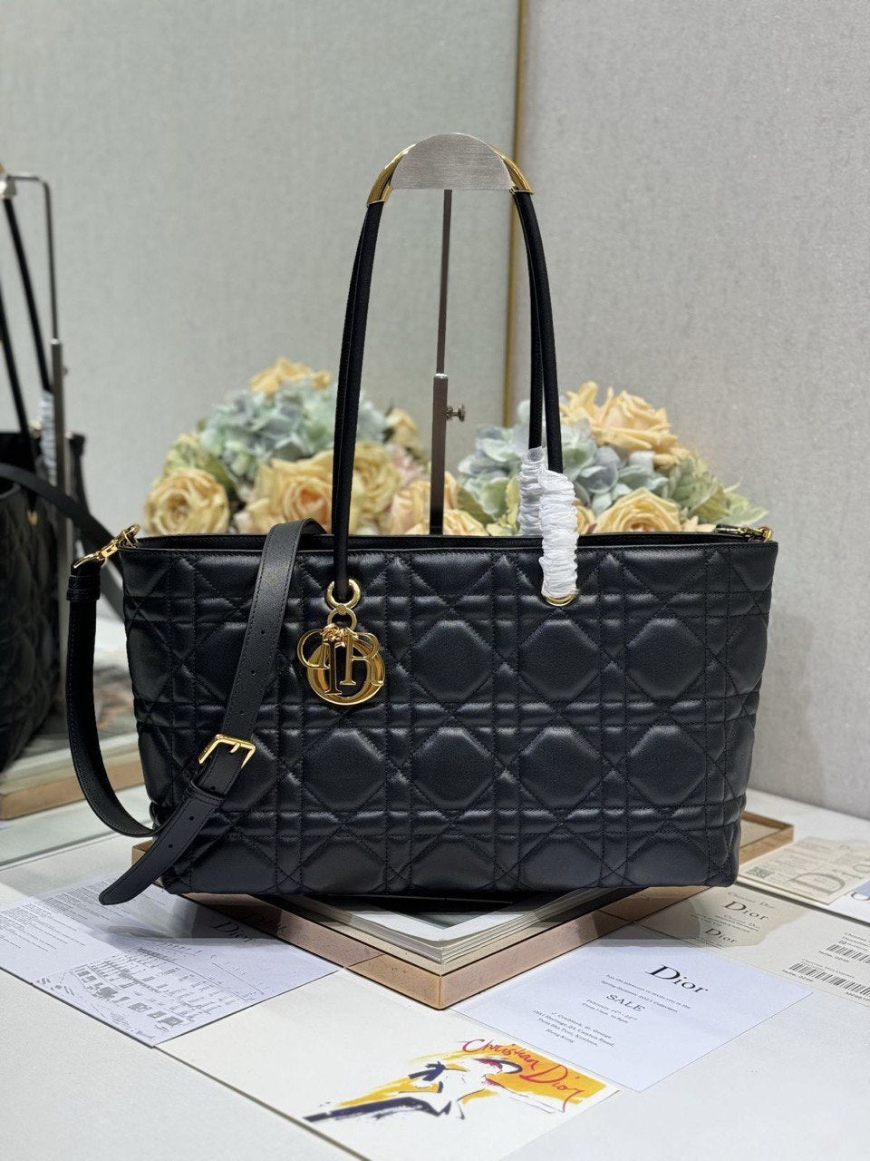 DIOR
